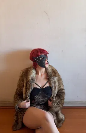 OnlyFans account  akafoxylady header 2