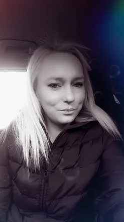 OnlyFans account  blondieblueeyeskay33 header 2