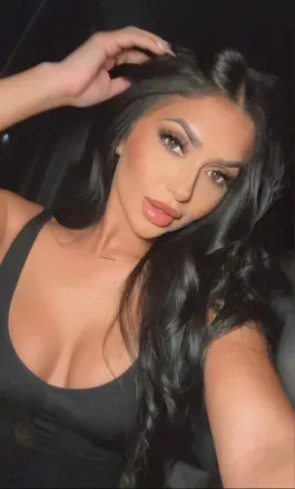 OnlyFans account  bmrie avatar 1