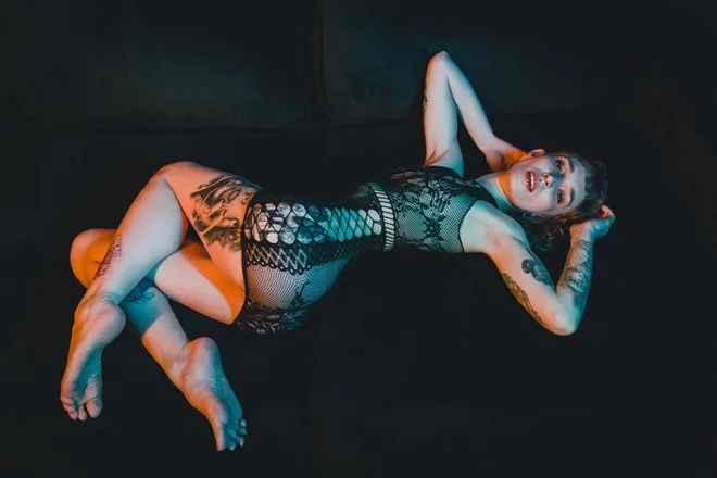 OnlyFans cuenta evolfeet previous_headers_1 4