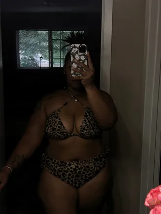 OnlyFans account  itsrealchy header 1