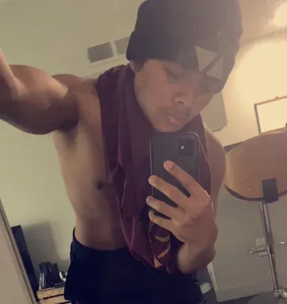 OnlyFans cuenta yk_gio avatar 1