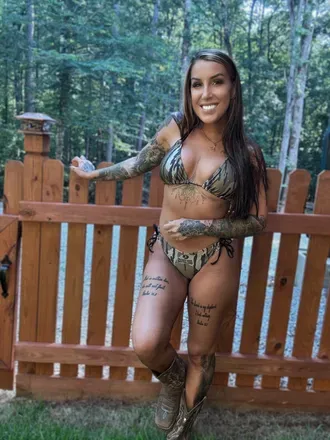OnlyFans cuenta bottomlandbrunette avatar 1