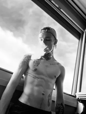 OnlyFans cuenta tayronfox55 avatar 1
