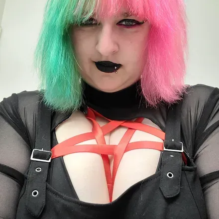 OnlyFans cuenta doomchick666 avatar 1