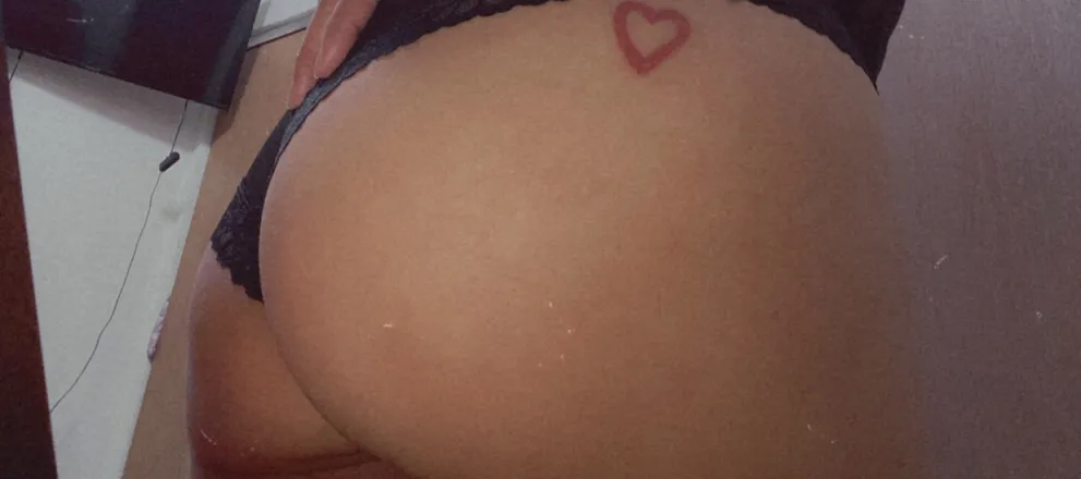 OnlyFans cuenta lovelyayaa header 2