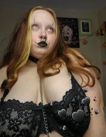 OnlyFans cuenta lilbbouija avatar 1