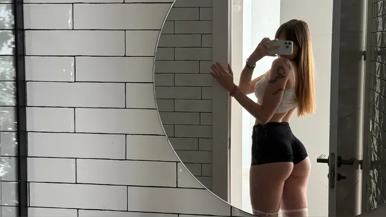 OnlyFans cuenta littlemissmaya03 header 2