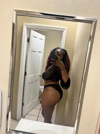 OnlyFans cuenta senayaskye avatar 1