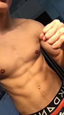 OnlyFans account  lookinandhooking header 2