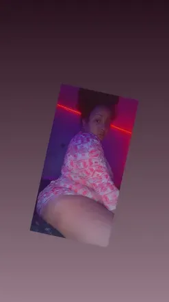 OnlyFans cuenta curlsgetnasty22 avatar 1