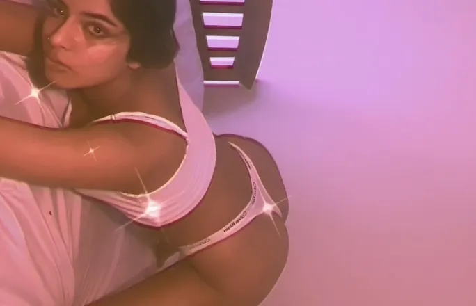 OnlyFans cuenta lovelychanell header 2