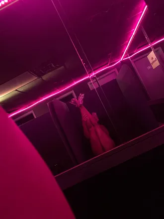 OnlyFans cuenta yagirlcashh header 2