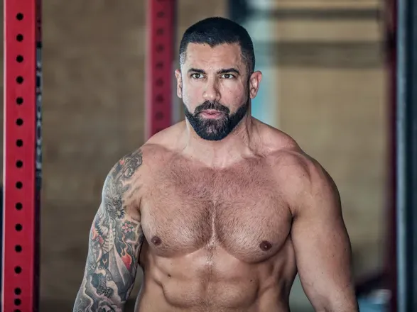 OnlyFans cuenta the_shirtless_samurai avatar 1