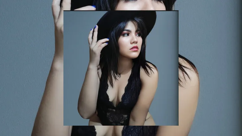 OnlyFans cuenta micaelatipan header 2