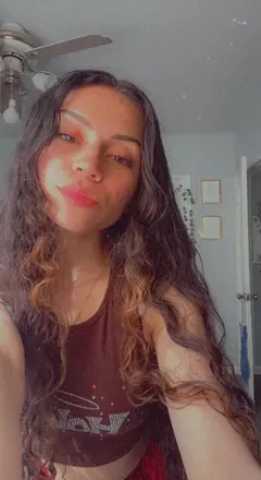 OnlyFans cuenta submissivebby19 avatar 1