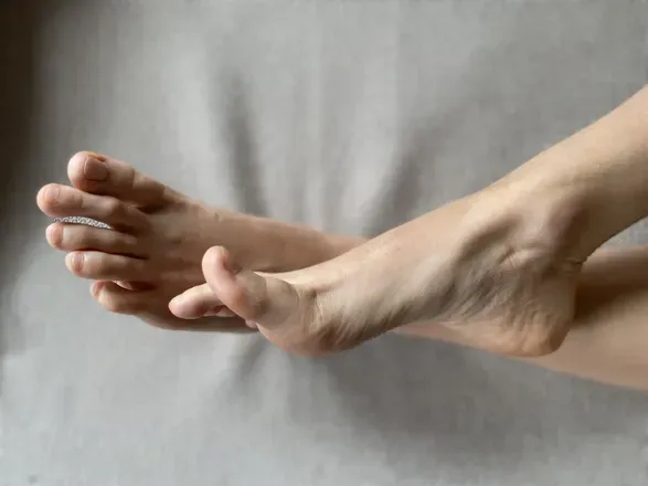 OnlyFans account  katiehuntfeet avatar 1