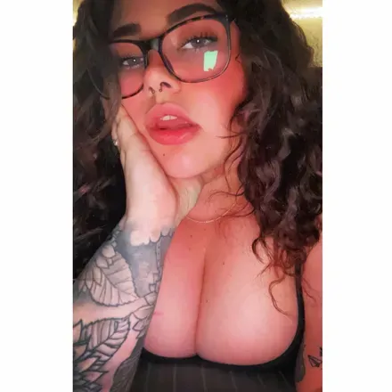 OnlyFans cuenta ririgonewild avatar 1