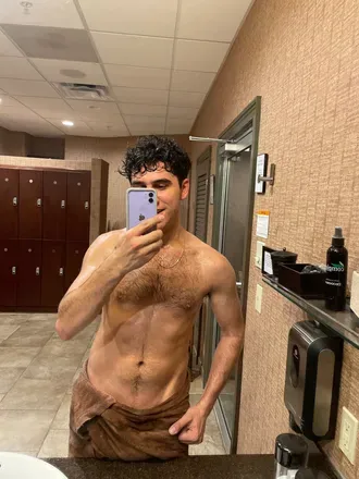 OnlyFans cuenta collegeboydom avatar 1