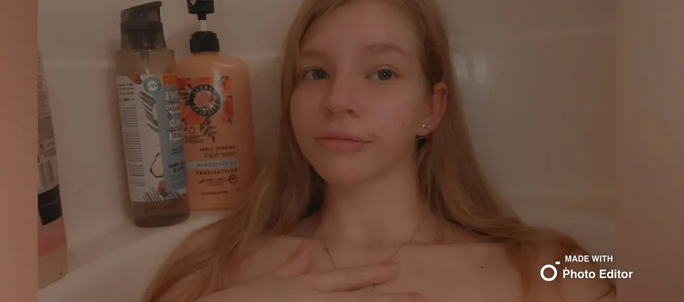 OnlyFans cuenta dani4the2blonde0 header 2