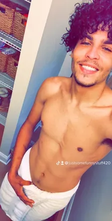 OnlyFans cuenta justsomefunnystuff99 avatar 1