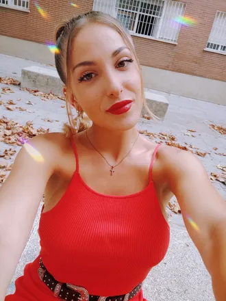 OnlyFans cuenta airynnn header 2