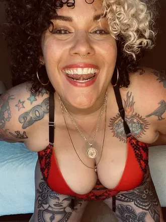 OnlyFans cuenta stephsupernova avatar 1