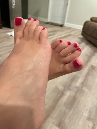 OnlyFans account  hotsexyfeetpics6969 header 2