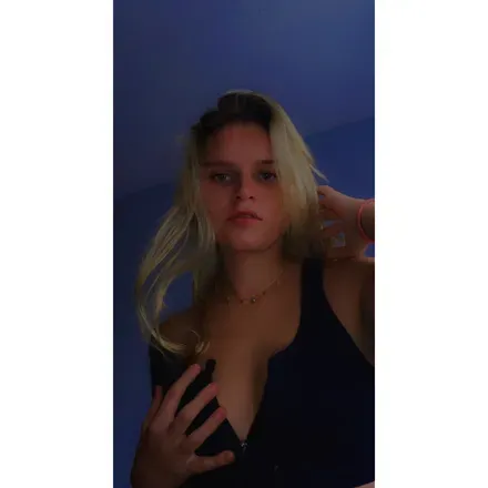 OnlyFans cuenta shortrussiann avatar 1
