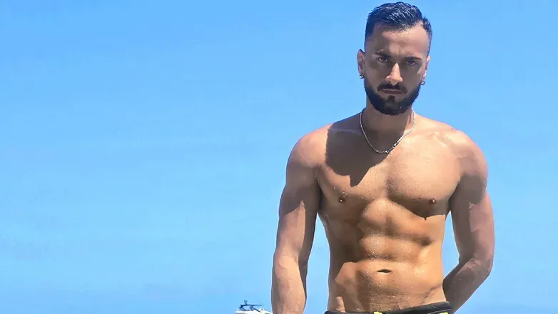 OnlyFans cuenta danielrebelheart header 2