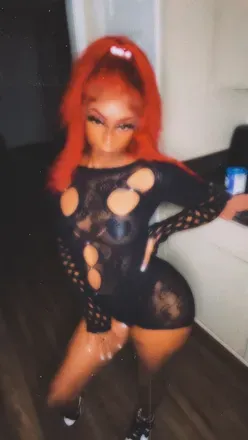 OnlyFans cuenta toniilashay avatar 1