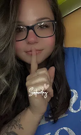 OnlyFans cuenta stephania_official header 2