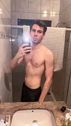 OnlyFans cuenta leoood24 avatar 1