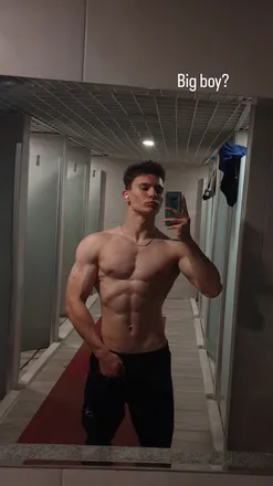 OnlyFans cuenta u297051830 header 2