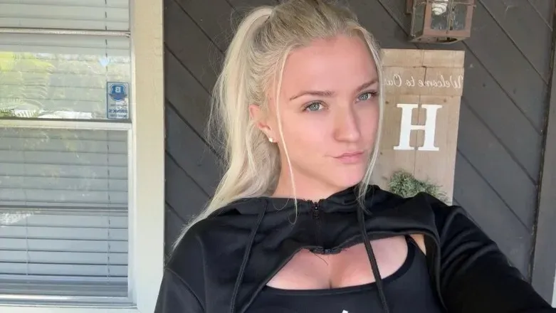 OnlyFans cuenta theaubreyfox header 2