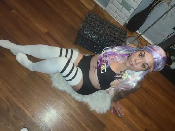OnlyFans account  babygirl_ndaddy header 2