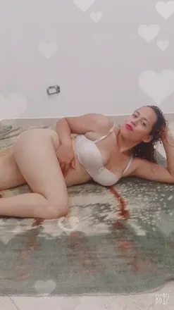 OnlyFans cuenta saraiiri97 header 2