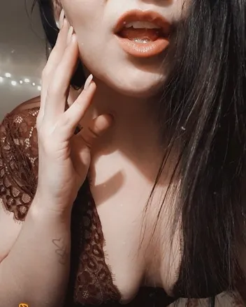 OnlyFans cuenta onlysams.xo header 2