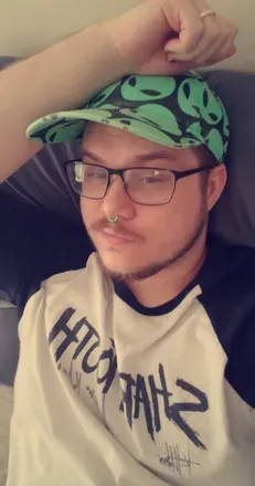 OnlyFans cuenta mikeygodric avatar 1