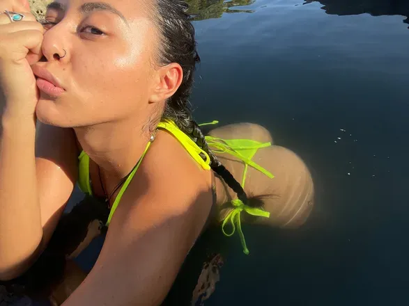 OnlyFans cuenta cristinaxx header 2