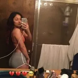 OnlyFans account  killanomi avatar 1