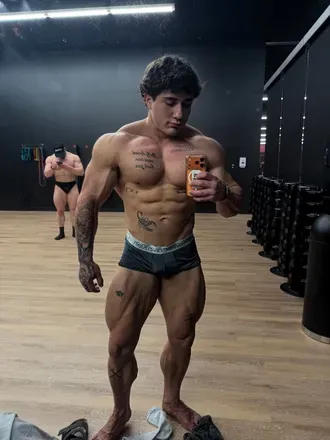 OnlyFans cuenta masterluke2 avatar 1