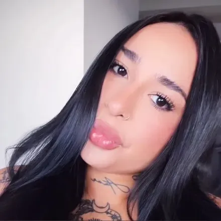 OnlyFans cuenta carmencastanedaa avatar 1