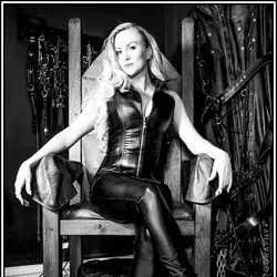 OnlyFans of misssuzannamax
