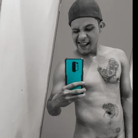 OnlyFans account  axelg13139191 avatar 1