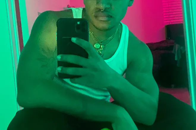 OnlyFans cuenta avoness header 2