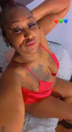 OnlyFans cuenta juicyfreak92 header 2