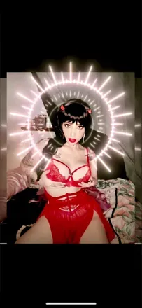 OnlyFans cuenta moon_child690 avatar 1