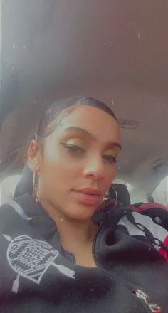 OnlyFans account  cinnamon_swirl4u header 2