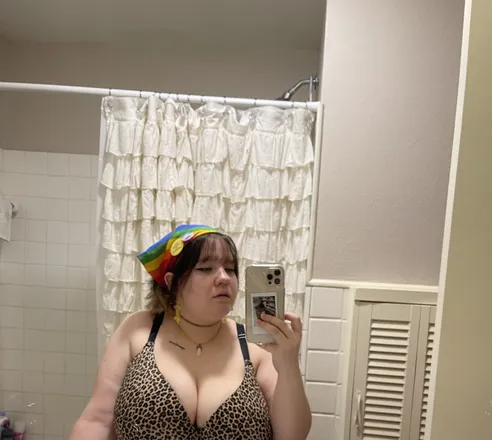 OnlyFans cuenta hollandevangeline avatar 1